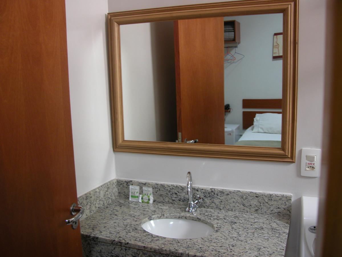 Hotel Avenida Tupã מראה חיצוני תמונה